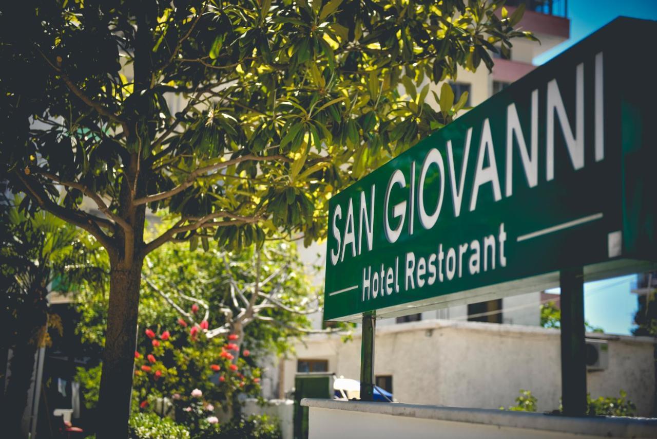 Sangiovanni Shëngjin エクステリア 写真